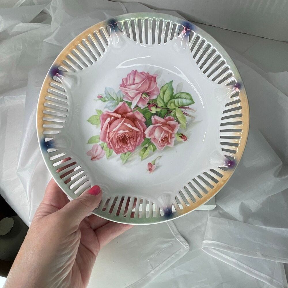 Schumann Bavaria Reticulated Porcelain Bowl with Pink Roses.